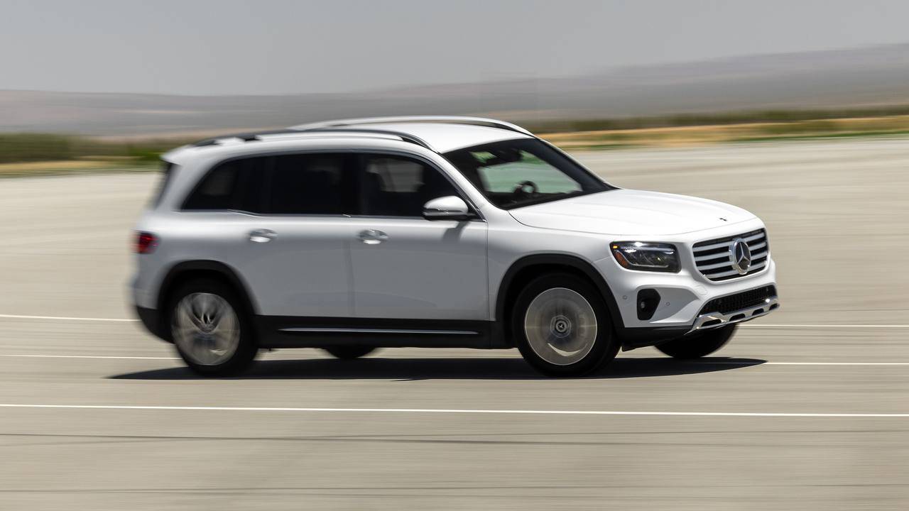 -5818736124443610469_121