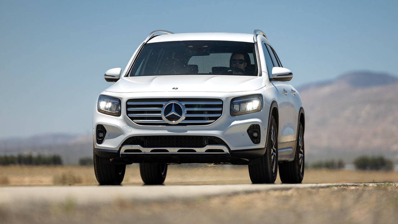 -5818736124443610471_121