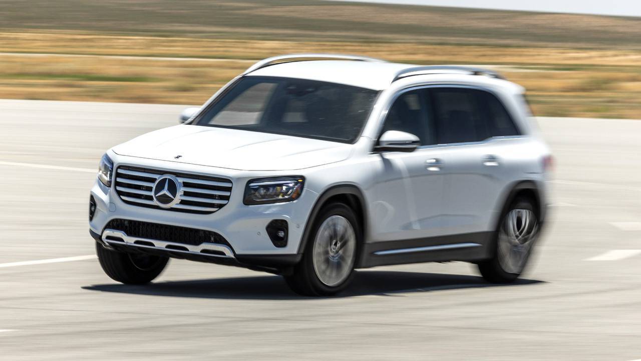 -5818736124443610472_121