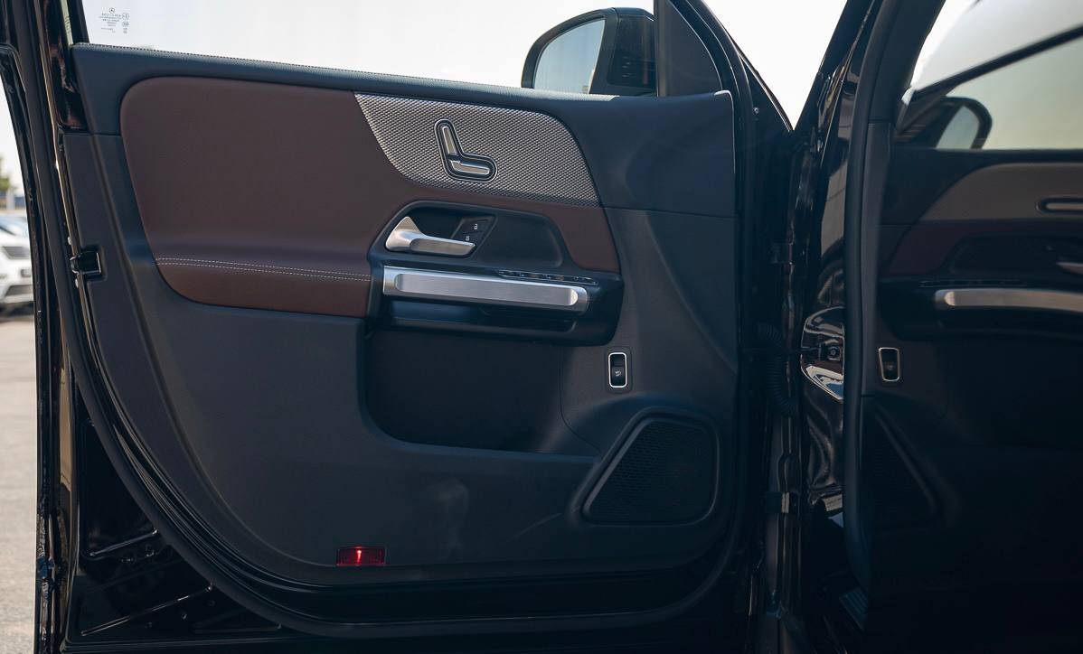 -5818736124443610487_121