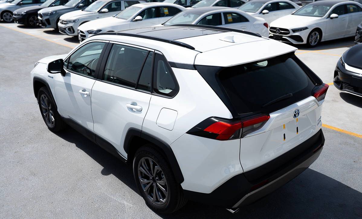 -5823707291390691632_121